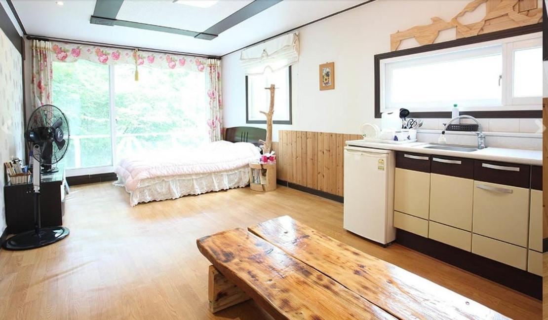 Blue Sky Milky Way Pension Yangyang Extérieur photo