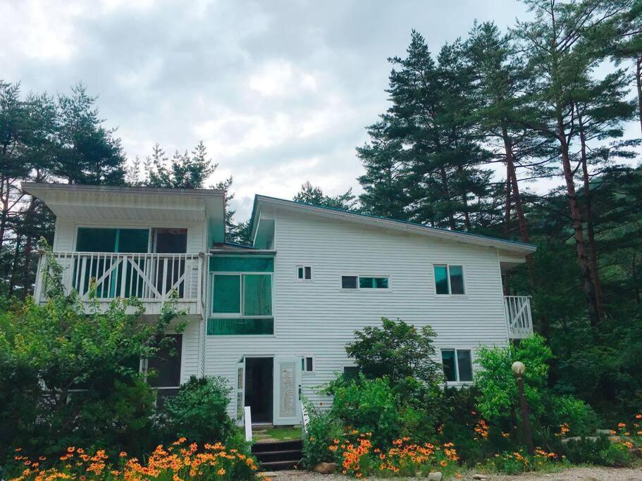 Blue Sky Milky Way Pension Yangyang Extérieur photo
